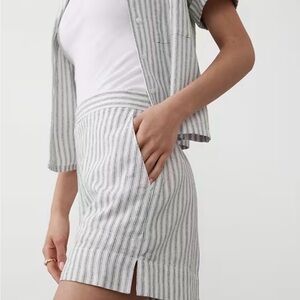 Banana Republic Striped Women's Shorts